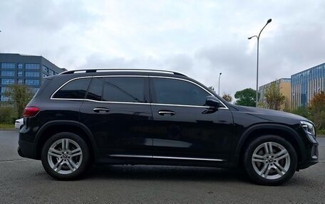 Mercedes-Benz GLB, 2022 год, 2 400 300 рублей, 6 фотография