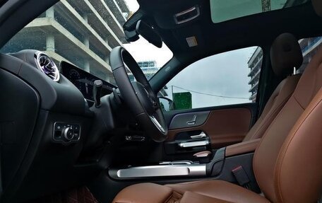 Mercedes-Benz GLB, 2022 год, 2 400 300 рублей, 12 фотография