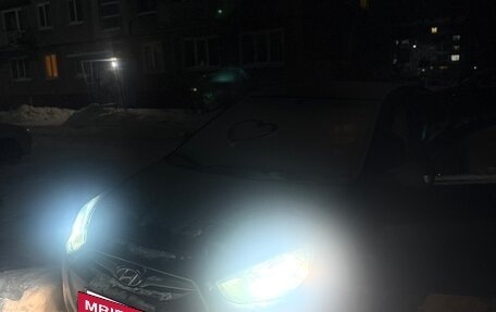 Hyundai Solaris II рестайлинг, 2012 год, 808 000 рублей, 8 фотография