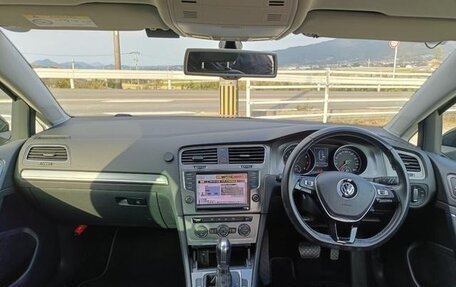 Volkswagen Golf VII, 2015 год, 880 009 рублей, 18 фотография