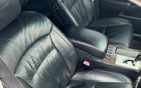 Toyota Crown Majesta, 2005 год, 600 000 рублей, 9 фотография