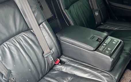 Toyota Crown Majesta, 2005 год, 600 000 рублей, 10 фотография