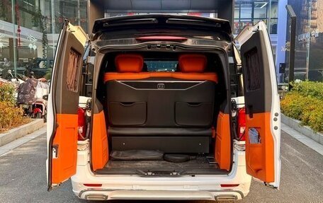 Mercedes-Benz Vito, 2025 год, 7 200 300 рублей, 16 фотография