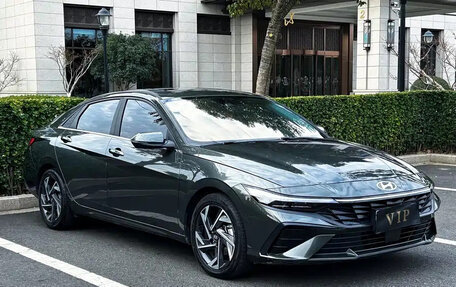 Hyundai Elantra, 2024 год, 1 300 000 рублей, 3 фотография