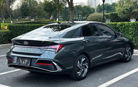 Hyundai Elantra, 2024 год, 1 300 000 рублей, 7 фотография