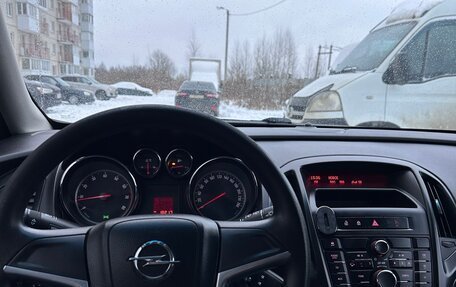 Opel Astra J, 2010 год, 590 000 рублей, 12 фотография