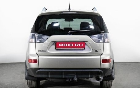 Mitsubishi Outlander III рестайлинг 3, 2008 год, 1 145 000 рублей, 4 фотография