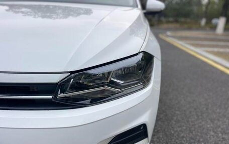 Volkswagen Polo, 2021 год, 1 200 000 рублей, 9 фотография