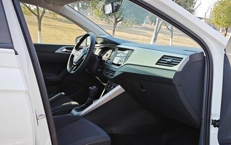 Volkswagen Polo, 2021 год, 1 200 000 рублей, 13 фотография