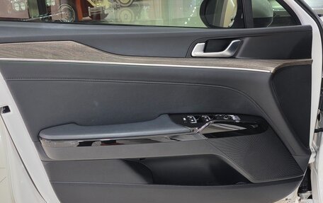 KIA K5, 2021 год, 2 400 009 рублей, 17 фотография