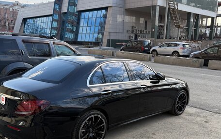 Mercedes-Benz E-Класс, 2019 год, 3 800 000 рублей, 2 фотография