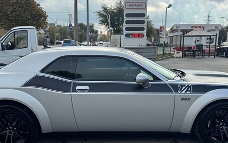 Dodge Challenger III рестайлинг 2, 2021 год, 8 500 000 рублей, 4 фотография