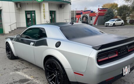 Dodge Challenger III рестайлинг 2, 2021 год, 8 500 000 рублей, 8 фотография