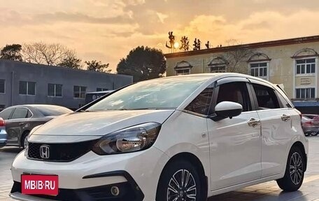 Honda Fit, 2022 год, 1 032 004 рублей, 1 фотография