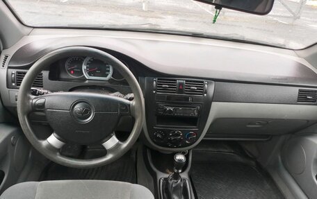 Daewoo Gentra II, 2013 год, 360 000 рублей, 30 фотография