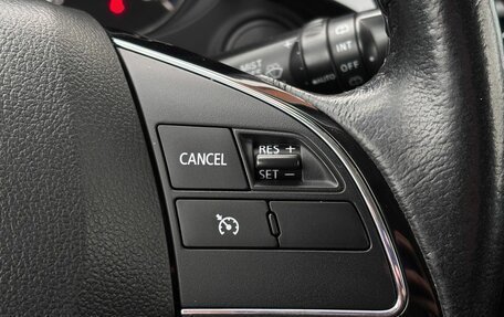 Mitsubishi Outlander III рестайлинг 3, 2015 год, 1 399 000 рублей, 18 фотография