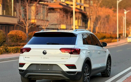 Volkswagen T-Roc I, 2021 год, 1 370 008 рублей, 4 фотография