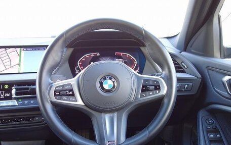 BMW 1 серия, 2021 год, 1 349 000 рублей, 13 фотография