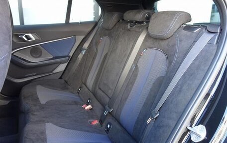 BMW 1 серия, 2021 год, 1 349 000 рублей, 24 фотография