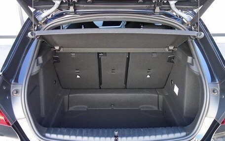 BMW 1 серия, 2021 год, 1 349 000 рублей, 28 фотография