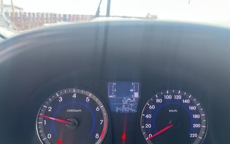 Hyundai Solaris II рестайлинг, 2015 год, 600 000 рублей, 4 фотография