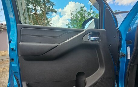 Nissan Navara (Frontier), 2007 год, 1 950 000 рублей, 21 фотография