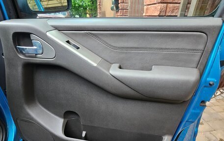 Nissan Navara (Frontier), 2007 год, 1 950 000 рублей, 22 фотография