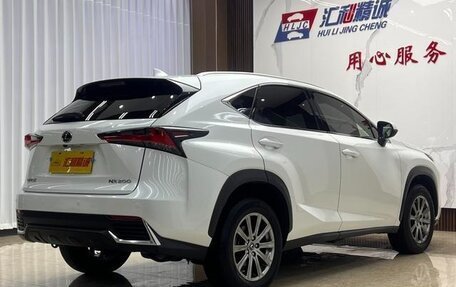 Lexus NX I, 2021 год, 3 090 000 рублей, 4 фотография