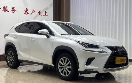 Lexus NX I, 2021 год, 3 090 000 рублей, 2 фотография