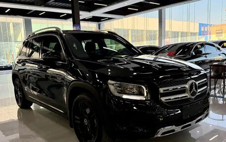 Mercedes-Benz GLB, 2022 год, 2 490 586 рублей, 3 фотография