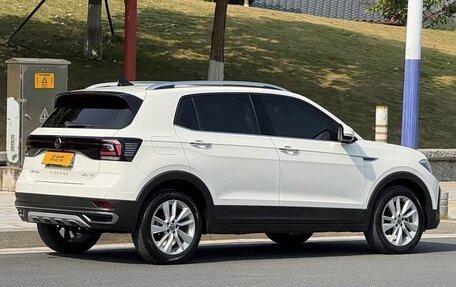 Volkswagen T-Cross I, 2022 год, 1 290 000 рублей, 5 фотография