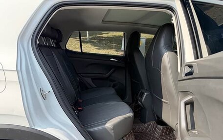 Volkswagen T-Cross I, 2022 год, 1 290 000 рублей, 11 фотография