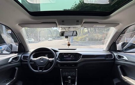 Volkswagen T-Cross I, 2022 год, 1 290 000 рублей, 13 фотография