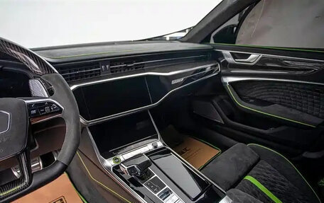 Audi RS 6, 2022 год, 23 900 586 рублей, 12 фотография