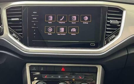 Volkswagen T-Roc I, 2022 год, 1 280 000 рублей, 12 фотография