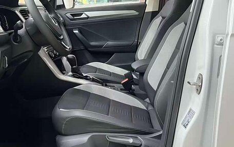 Volkswagen T-Roc I, 2022 год, 1 280 000 рублей, 6 фотография