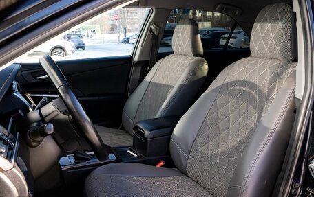 Toyota Camry, 2017 год, 2 319 000 рублей, 9 фотография