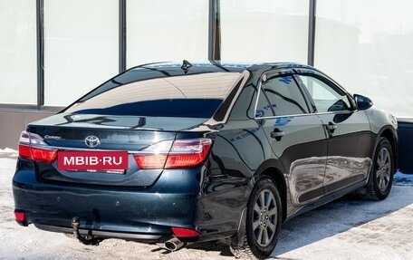 Toyota Camry, 2017 год, 2 319 000 рублей, 5 фотография