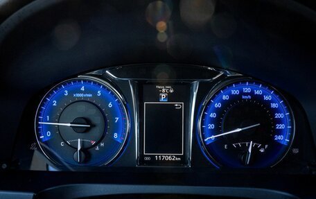 Toyota Camry, 2017 год, 2 319 000 рублей, 18 фотография