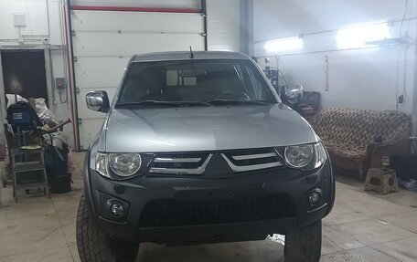 Mitsubishi L200 IV рестайлинг, 2010 год, 1 450 000 рублей, 2 фотография