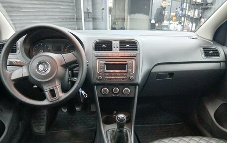 Volkswagen Polo VI (EU Market), 2013 год, 740 000 рублей, 8 фотография