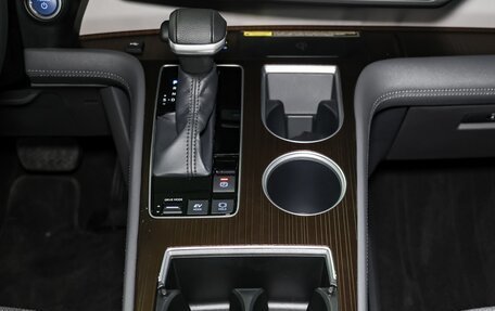 Toyota Sienna, 2021 год, 5 900 000 рублей, 33 фотография