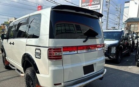 Mitsubishi Delica D:5 I, 2018 год, 2 165 000 рублей, 4 фотография