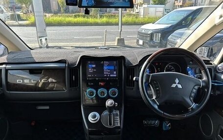 Mitsubishi Delica D:5 I, 2018 год, 2 165 000 рублей, 8 фотография