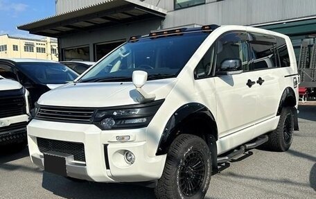 Mitsubishi Delica D:5 I, 2018 год, 2 165 000 рублей, 3 фотография