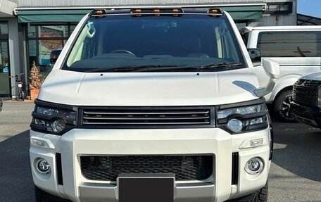Mitsubishi Delica D:5 I, 2018 год, 2 165 000 рублей, 2 фотография