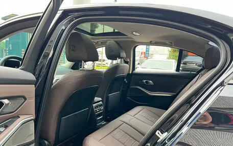 BMW 3 серия, 2021 год, 2 990 586 рублей, 9 фотография