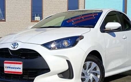 Toyota Yaris, 2021 год, 740 000 рублей, 1 фотография