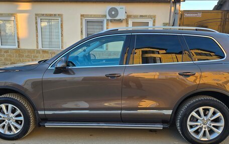 Volkswagen Touareg III, 2014 год, 2 550 000 рублей, 2 фотография