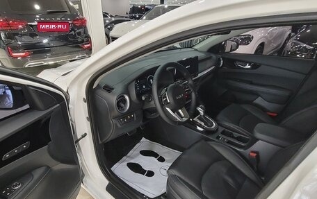 KIA K3, 2024 год, 2 460 999 рублей, 14 фотография